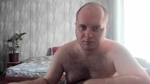 Snapshot of big_fat_guy1992 chatting on January 1, 5:22 am big_fat_guy1992 online show from January 1, 5:22 am