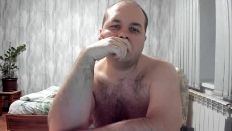 Snapshot of big_fat_guy1992 chatting on December 26, 10:26 am big_fat_guy1992 online show from December 26, 10:26 am
