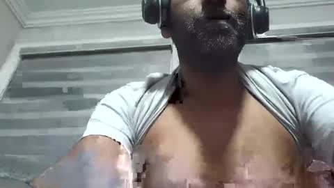 bigbeast78 online show from February 24, 2:30 am