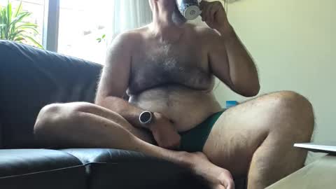 Snapshot of bigbibear88 chatting on September 22, 6:13 am bigbibear88 online show from September 22, 6:13 am