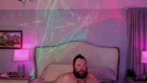 Bigboi1o11 online show from October 4, 7:46 am