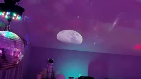 Bigboi1o11 online show from April 27, 7:49 am