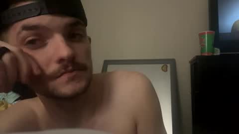 bigbootybichez online show from February 28, 3:27 am