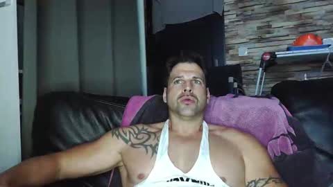 Bigboyband online show from November 18, 5:38 pm