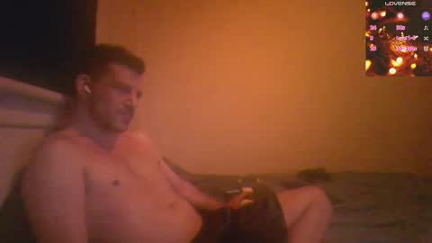Snapshot of bigcawwwk chatting on January 10, 4:44 am Jon - Im Straight online show from January 10, 4:44 am