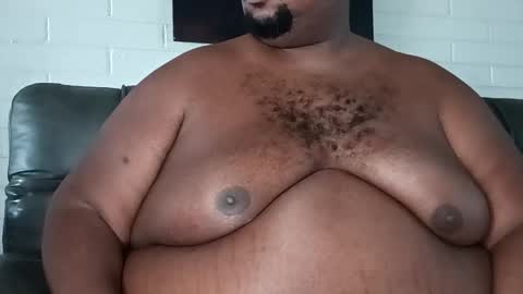 Snapshot of bigchub445 chatting on February 15, 9:17 pm MassChub online show from February 15, 9:17 pm