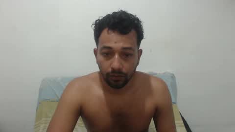 Snapshot of bigcock_hair chatting on February 11, 11:32 am bigcock_hair online show from February 11, 11:32 am