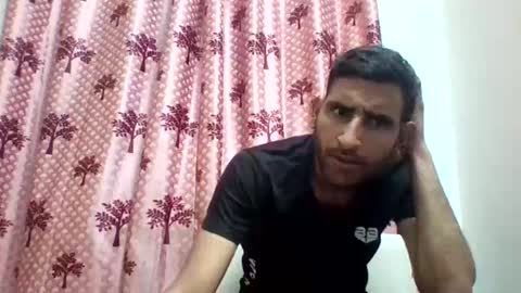 Snapshot of bigcockboy2580 chatting on January 18, 7:04 pm akash online show from January 18, 7:04 pm
