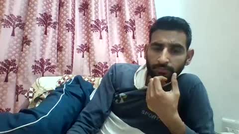 Snapshot of bigcockboy2580 chatting on February 19, 7:16 pm akash online show from February 19, 7:16 pm