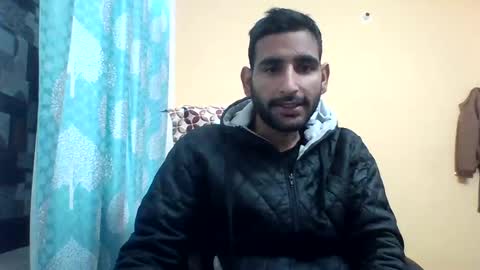 Snapshot of bigcockboy2580 chatting on December 12, 6:14 am akash online show from December 12, 6:14 am