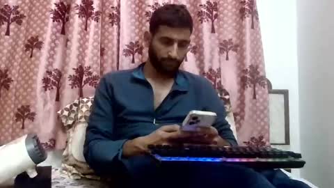 Snapshot of bigcockboy2580 chatting on January 31, 7:29 pm akash online show from January 31, 7:29 pm