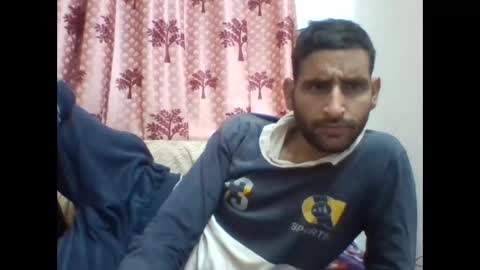 Snapshot of bigcockboy2580 chatting on January 3, 5:31 pm akash online show from January 3, 5:31 pm