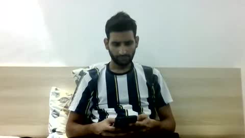 Snapshot of bigcockboy2580 chatting on September 20, 5:46 pm akash online show from September 20, 5:46 pm