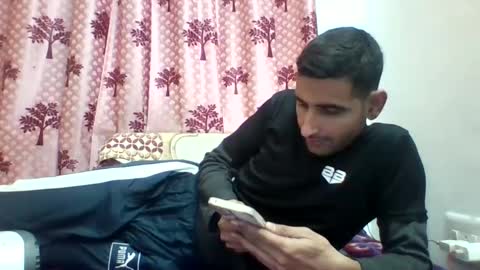 Snapshot of bigcockboy2580 chatting on December 24, 8:55 am akash online show from December 24, 8:55 am