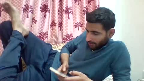 Snapshot of bigcockboy2580 chatting on January 29, 9:01 am akash online show from January 29, 9:01 am