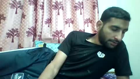 Snapshot of bigcockboy2580 chatting on December 14, 8:56 am akash online show from December 14, 8:56 am