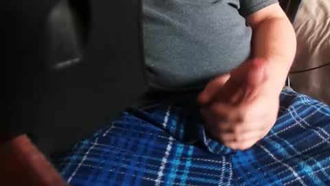 bigcockjake19 online show from January 13, 4:51 pm