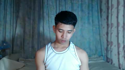 bigcockyummysexjosh online show from April 22, 11:26 am