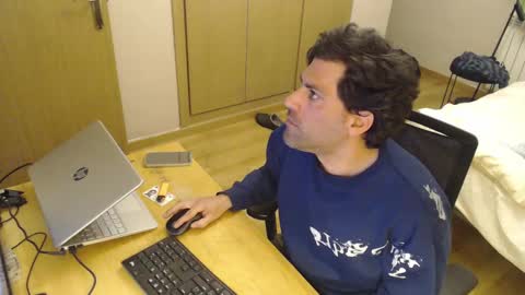 Snapshot of bigcok35spain chatting on February 13, 6:27 pm bigcok35spain online show from February 13, 6:27 pm