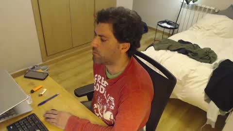 Snapshot of bigcok35spain chatting on February 15, 10:00 pm bigcok35spain online show from February 15, 10:00 pm