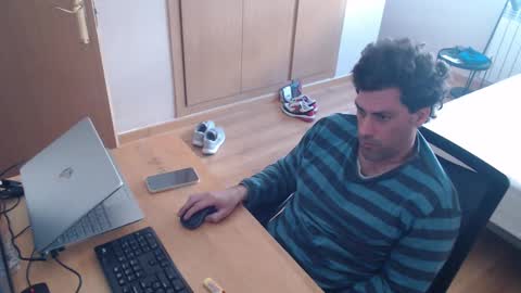 Snapshot of bigcok35spain chatting on February 12, 10:35 am bigcok35spain online show from February 12, 10:35 am