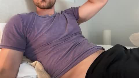 bigcollegecock69690 online show from April 24, 8:44 pm