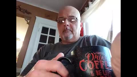 Snapshot of bigddbubba chatting on December 22, 12:38 pm Keith Rutherford online show from December 22, 12:38 pm
