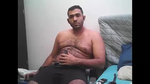 Snapshot of bigdick8510 chatting on October 20, 5:00 am orlando online show from October 20, 5:00 am