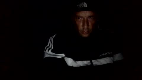 Snapshot of bigdickdangles472924 chatting on September 18, 9:39 pm bigdickdangles472924 online show from September 18, 9:39 pm