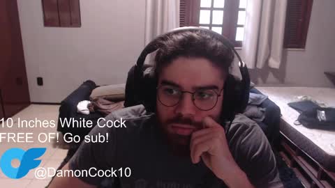 Call me Damon -  online show from April 20, 2:41 pm