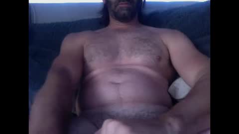Snapshot of bigdiick_420 chatting on October 15, 8:38 pm bigdiick_420 online show from October 15, 8:38 pm