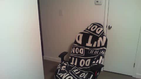 Snapshot of bigdog_112 chatting on October 3, 12:04 am BigWilly online show from October 3, 12:04 am
