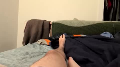 bigfriendlygiant3107625 online show from April 25, 9:45 am