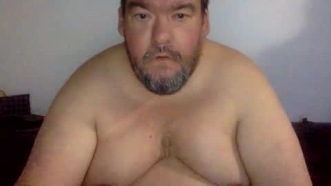 Snapshot of bigguyforyou1981 chatting on October 18, 3:44 am bigguyforyou1981 online show from October 18, 3:44 am