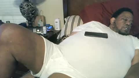 Snapshot of biggyscorpio chatting on October 7, 6:06 am biggyscorpio online show from October 7, 6:06 am