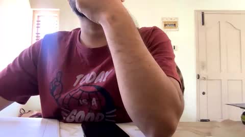 bighandsomesatisfy online show from February 7, 7:18 am