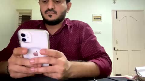 bighandsomesatisfy online show from December 3, 6:58 pm