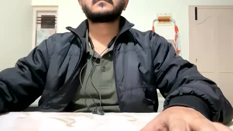 bighandsomesatisfy online show from January 6, 1:41 pm