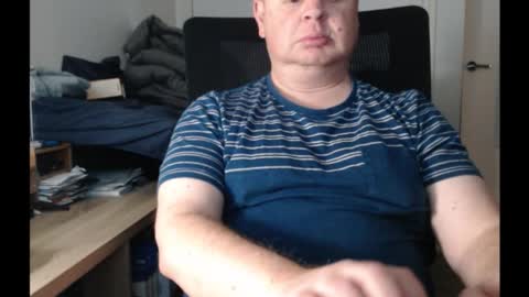 bighorn1981 online show from December 15, 4:42 am