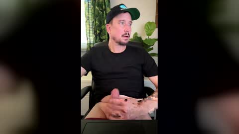 bigjake68134 online show from May 13, 4:48 pm