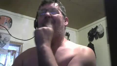 Snapshot of bigjohn41000 chatting on October 2, 10:36 pm bigjohn41000 online show from October 2, 10:36 pm
