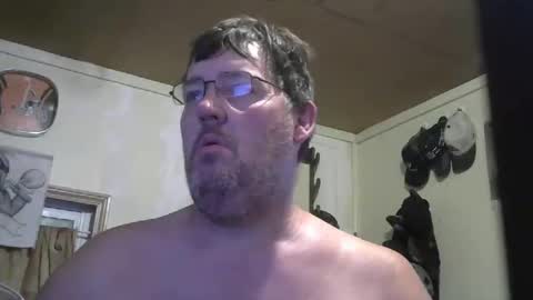 Snapshot of bigjohn41000 chatting on September 30, 9:46 am bigjohn41000 online show from September 30, 9:46 am