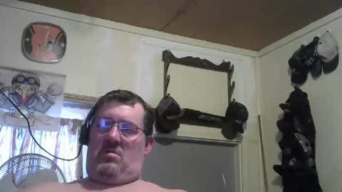 Snapshot of bigjohn41000 chatting on October 6, 9:52 pm bigjohn41000 online show from October 6, 9:52 pm