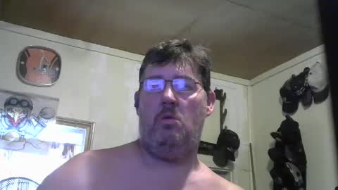 Snapshot of bigjohn41000 chatting on September 28, 6:06 pm bigjohn41000 online show from September 28, 6:06 pm