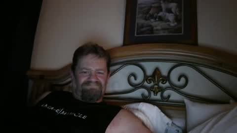 Snapshot of bigload1972 chatting on October 15, 12:18 am bigload1972 online show from October 15, 12:18 am