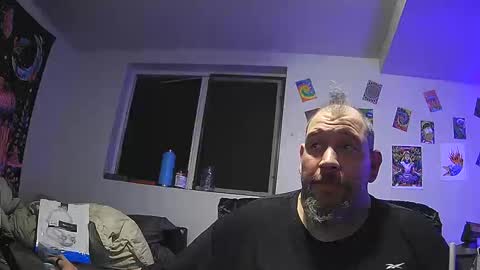 Snapshot of bigman42of0rlife chatting on October 19, 10:51 am bigman42of0rlife online show from October 19, 10:51 am