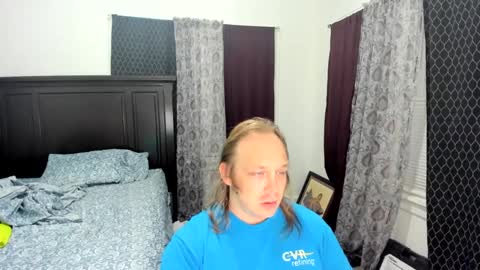 Snapshot of bigmike20129020 chatting on October 9, 8:30 am bigmike20129020 online show from October 9, 8:30 am