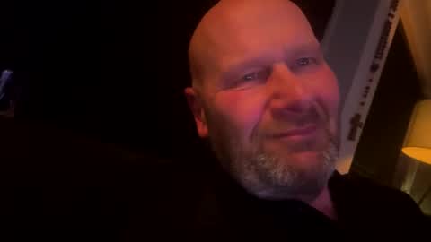 bigmike3339 online show from January 10, 8:15 pm