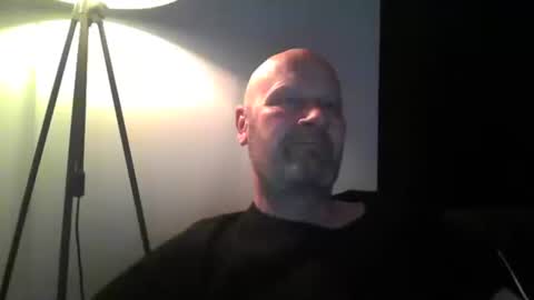 bigmike3339 online show from March 10, 6:56 pm