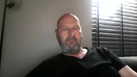 bigmike3339 online show from September 18, 7:32 am